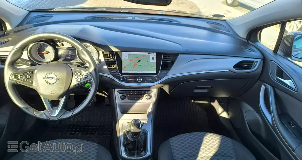 OPEL Astra 1.4 Turbo Active