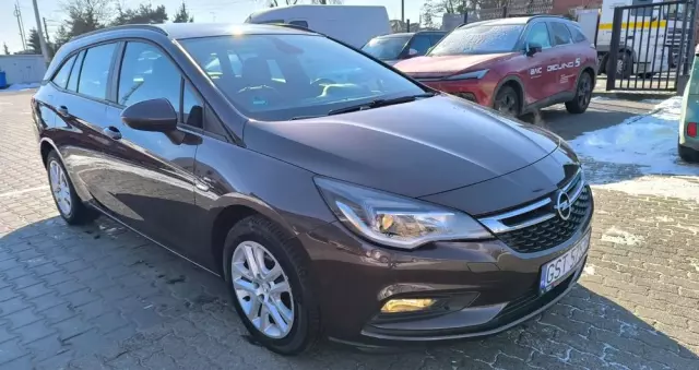 OPEL Astra 1.4 Turbo Active