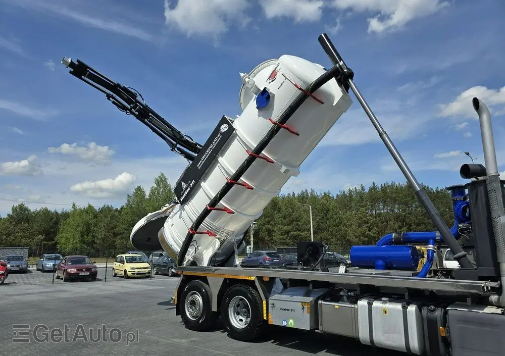 SCANIA Larsen FlexVac 311 Ładowarka próżniowa ssąca 
