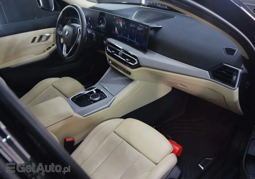 BMW Seria 3 318i M Sport