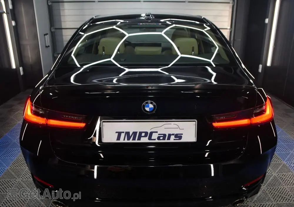 BMW Seria 3 318i M Sport