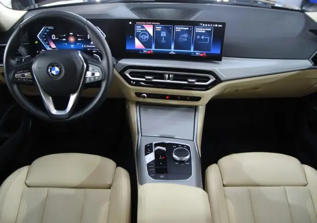 BMW Seria 3 318i M Sport