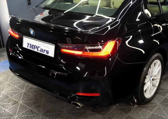 BMW Seria 3 318i M Sport