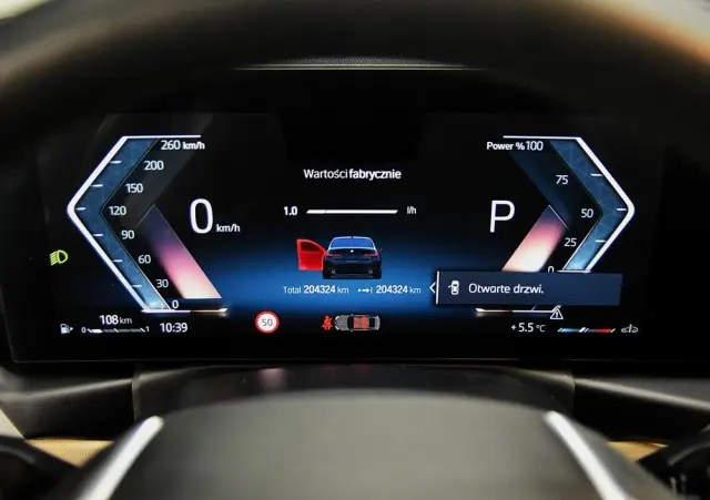 BMW Seria 3 318i M Sport