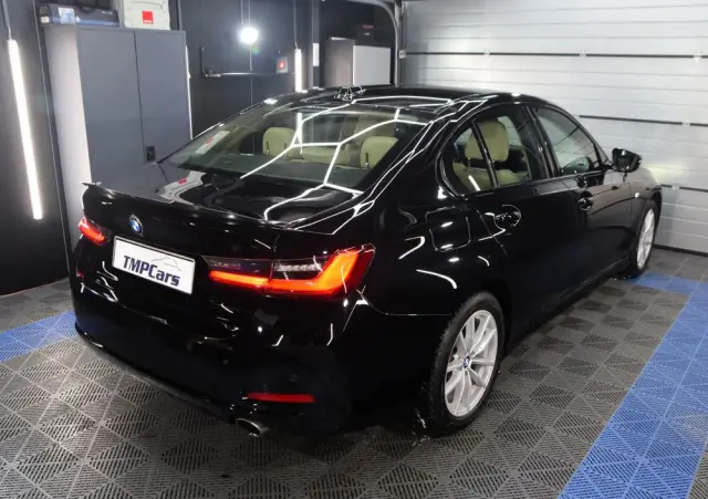 BMW Seria 3 318i M Sport