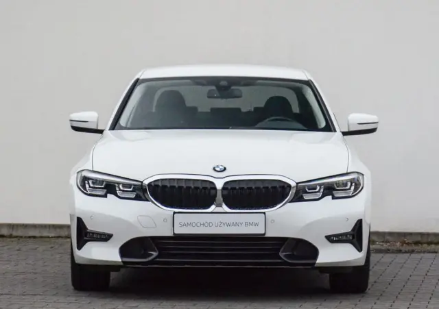 BMW Seria 3 330e Sport Line