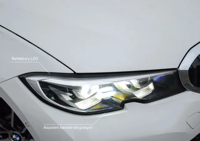 BMW Seria 3 330e Sport Line