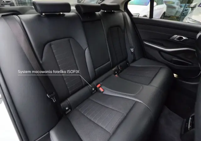 BMW Seria 3 330e Sport Line