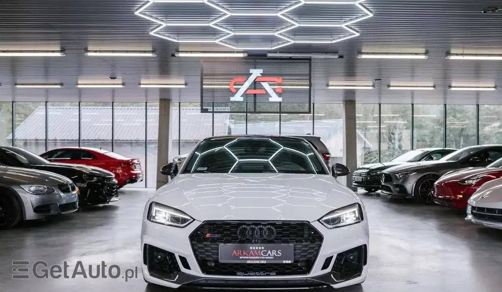 AUDI Rs5 
