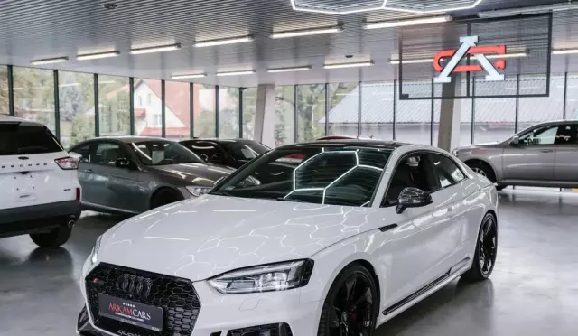 AUDI Rs5 