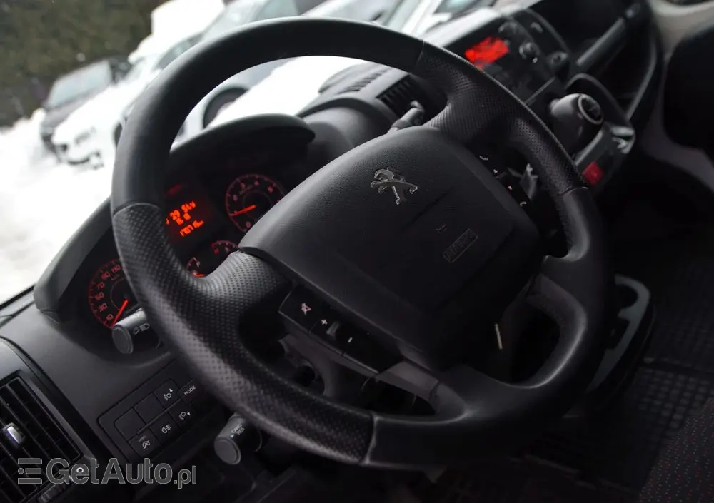 PEUGEOT BOXER 