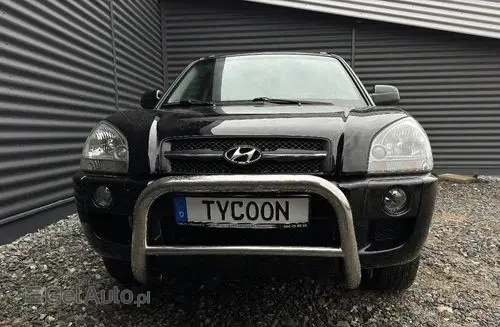 HYUNDAI Tucson 