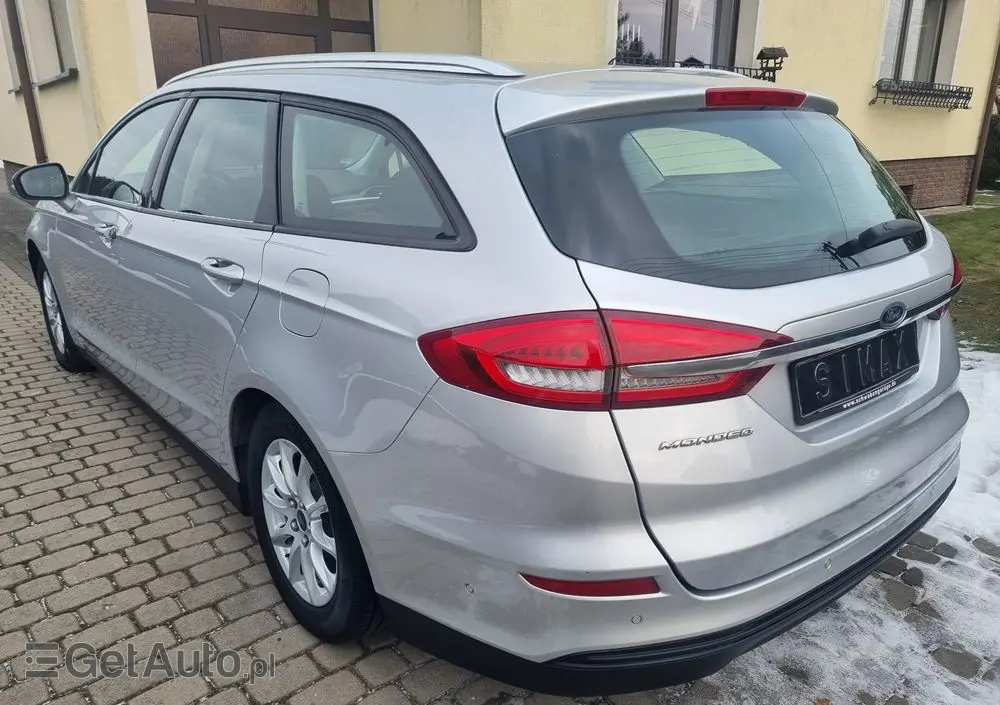 FORD Mondeo SW Ver-2-0-tdci-start--stopp-powershift--aut-business-edition