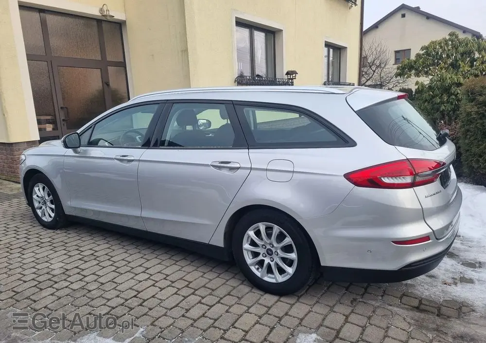 FORD Mondeo SW Ver-2-0-tdci-start--stopp-powershift--aut-business-edition