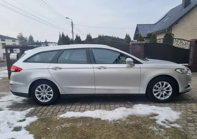 FORD Mondeo SW Ver-2-0-tdci-start--stopp-powershift--aut-business-edition