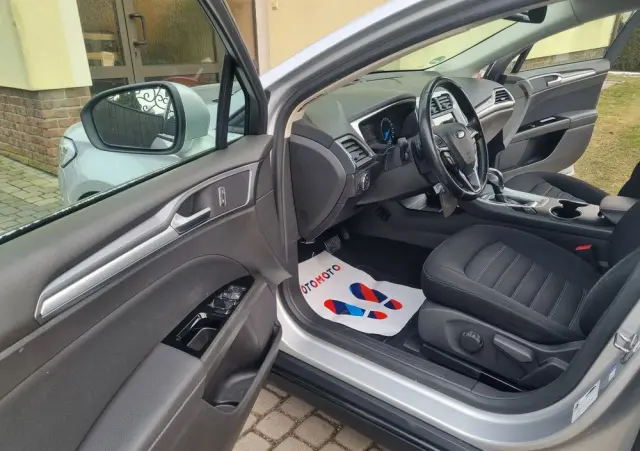 FORD Mondeo SW Ver-2-0-tdci-start--stopp-powershift--aut-business-edition