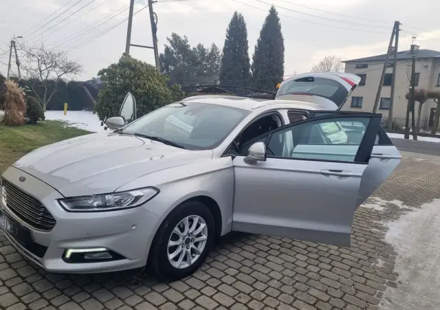 FORD Mondeo SW Ver-2-0-tdci-start--stopp-powershift--aut-business-edition