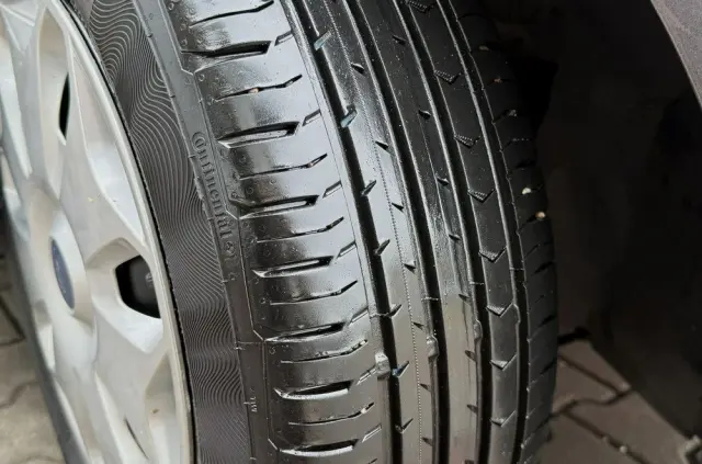 FORD Tourneo Connect 1.0 EcoBoost Start-Stop Trend