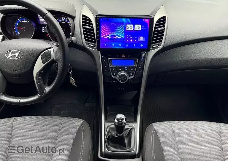 HYUNDAI I30 1.4 Fifa World Cup Edition