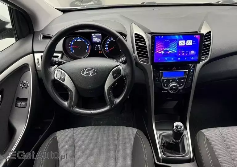 HYUNDAI I30 1.4 Fifa World Cup Edition
