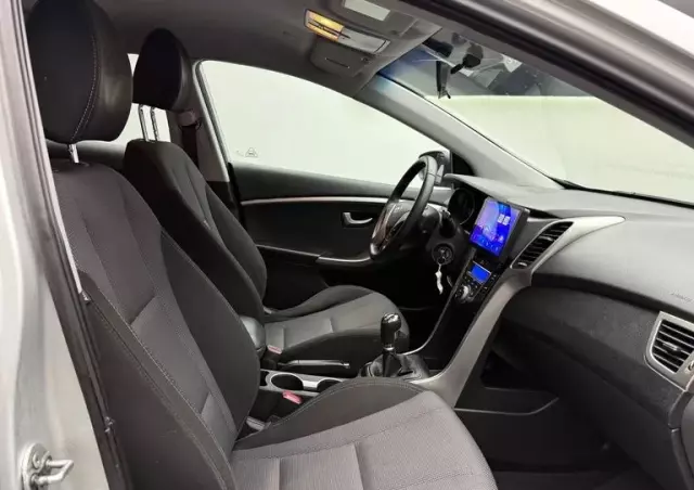 HYUNDAI I30 1.4 Fifa World Cup Edition