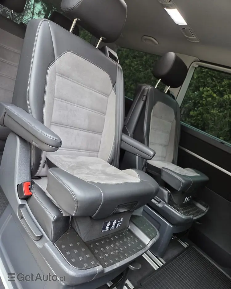 VOLKSWAGEN Multivan 2.0 BiTDI L1 Highline DSG