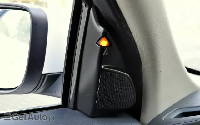 VOLVO XC 60 D4 Drive-E Momentum