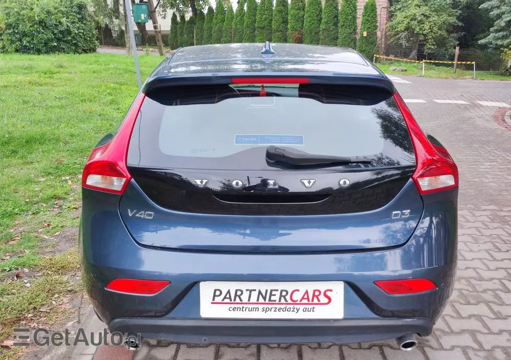 VOLVO V40 D3 Drive-E Momentum