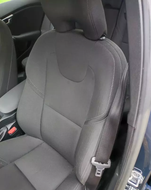 VOLVO V40 D3 Drive-E Momentum