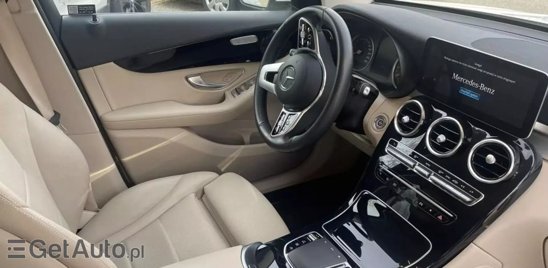 MERCEDES-BENZ GLC GLC 200 (197 KM) EQ Boost 4MATIC G-TRONIC