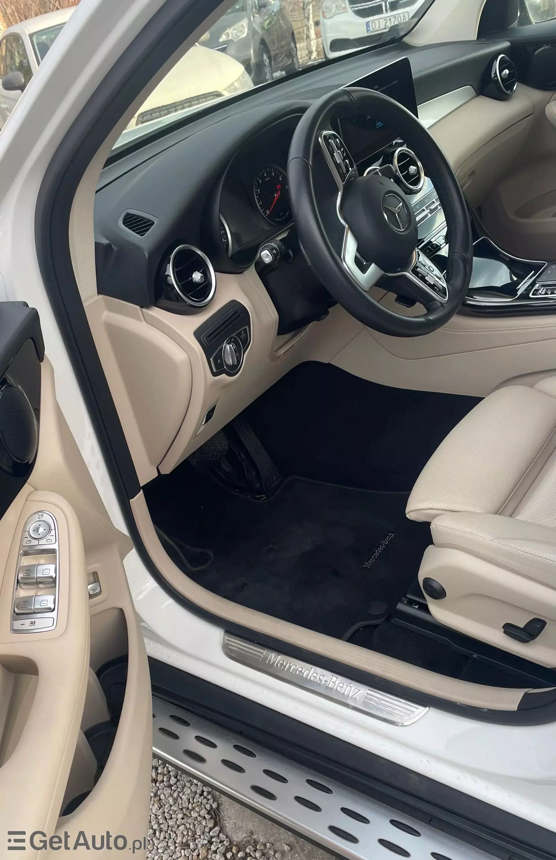 MERCEDES-BENZ GLC GLC 200 (197 KM) EQ Boost 4MATIC G-TRONIC