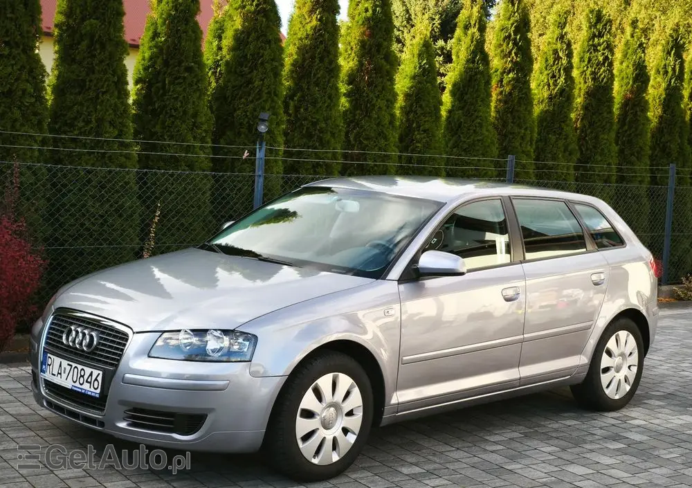 AUDI A3 Sportback 