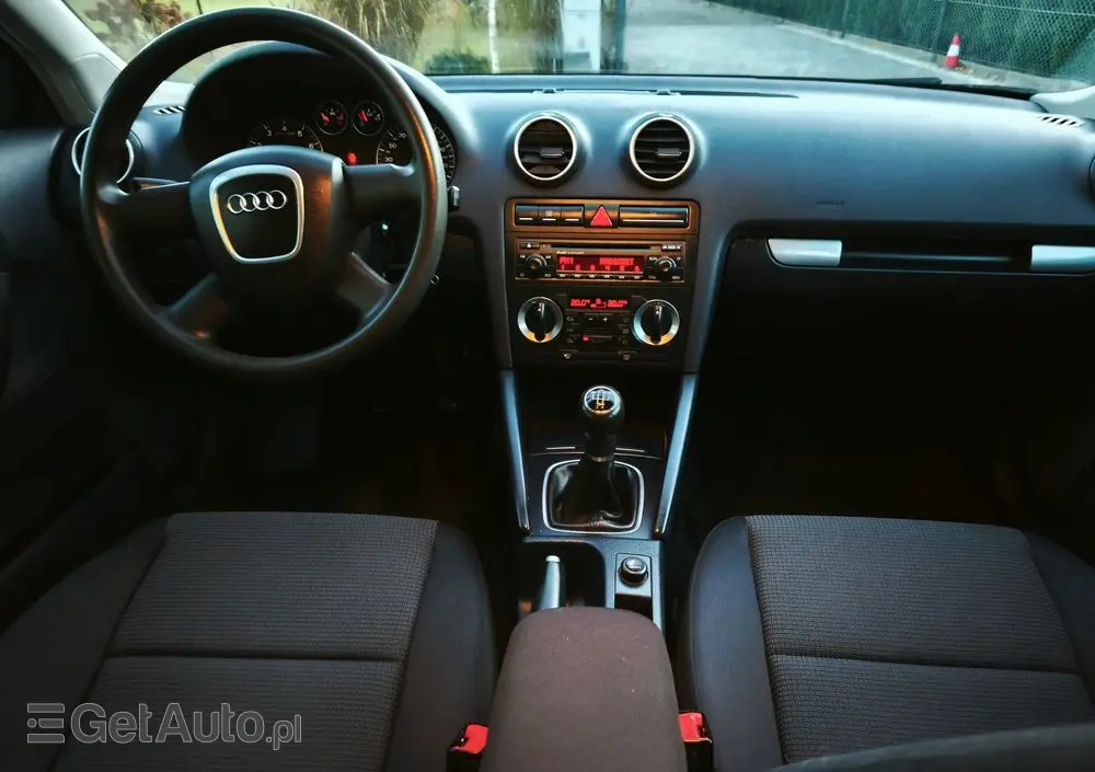 AUDI A3 Sportback 