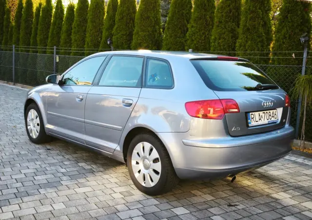 AUDI A3 Sportback 
