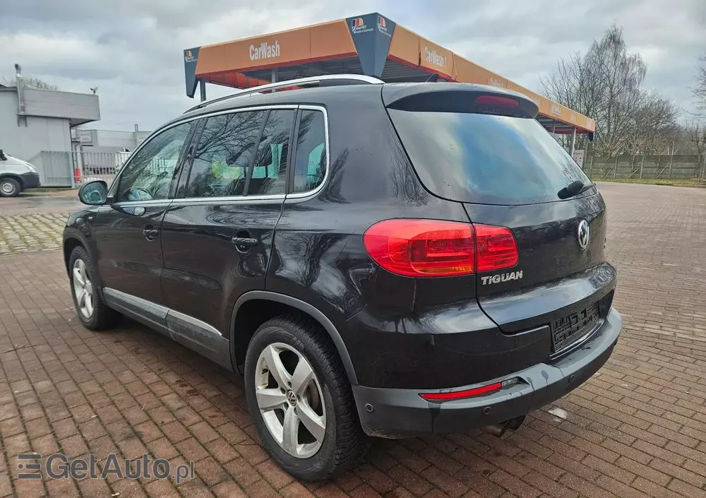 VOLKSWAGEN Tiguan 2.0 TDI DPF BlueMotion Technology Cup Sport & Style