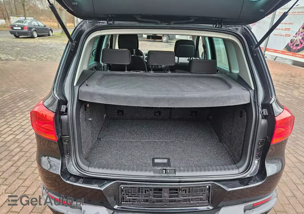 VOLKSWAGEN Tiguan 2.0 TDI DPF BlueMotion Technology Cup Sport & Style