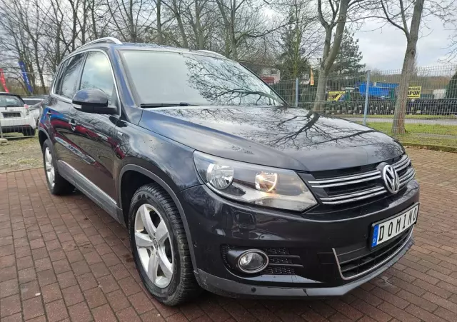 VOLKSWAGEN Tiguan 2.0 TDI DPF BlueMotion Technology Cup Sport & Style