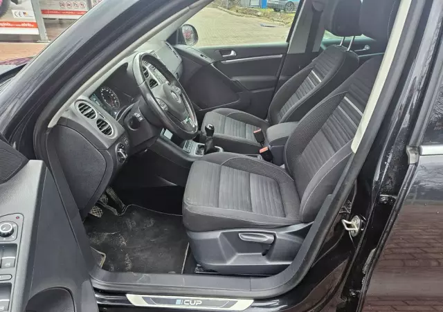 VOLKSWAGEN Tiguan 2.0 TDI DPF BlueMotion Technology Cup Sport & Style