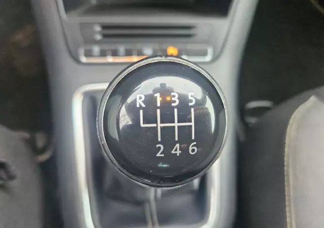 VOLKSWAGEN Tiguan 2.0 TDI DPF BlueMotion Technology Cup Sport & Style