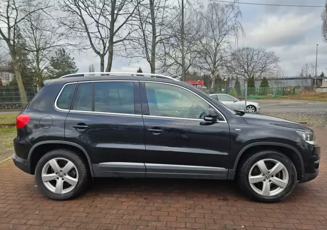 VOLKSWAGEN Tiguan 2.0 TDI DPF BlueMotion Technology Cup Sport & Style