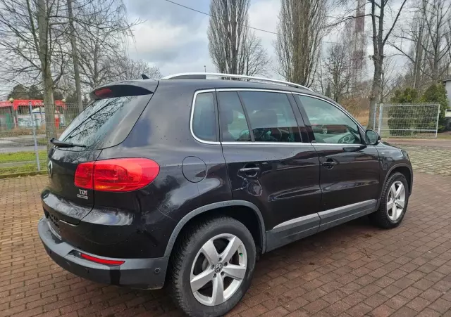 VOLKSWAGEN Tiguan 2.0 TDI DPF BlueMotion Technology Cup Sport & Style