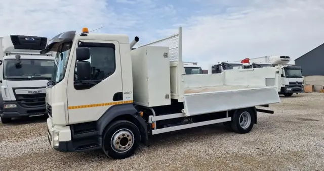 VOLVO FL260  4x2 Kiper/ Wywrotka/ Klima/ Blokada /trzy osoby 