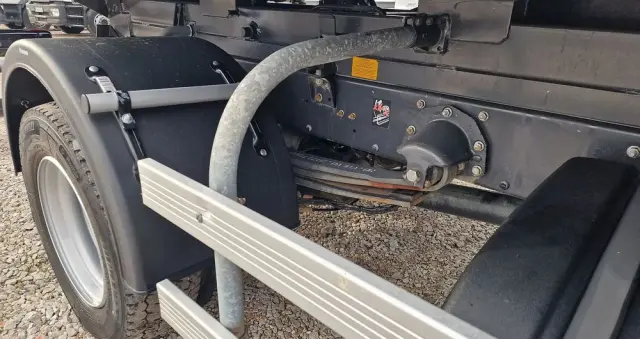 VOLVO FL260  4x2 Kiper/ Wywrotka/ Klima/ Blokada /trzy osoby 