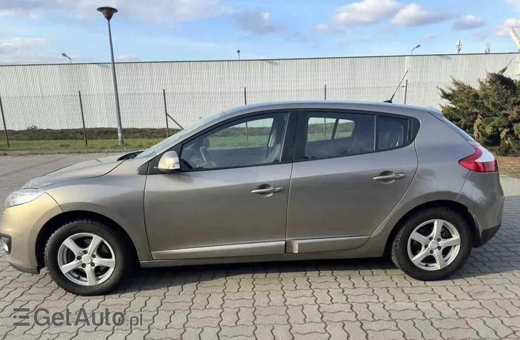 RENAULT Megane 