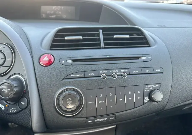 HONDA Civic 2.2i-CTDi Sport