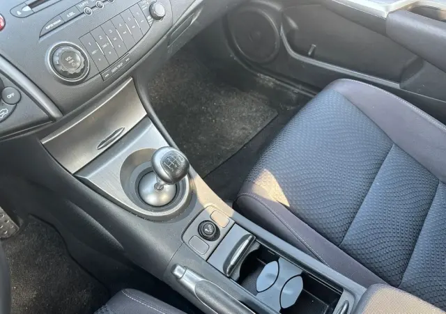 HONDA Civic 2.2i-CTDi Sport