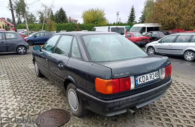 AUDI 80 