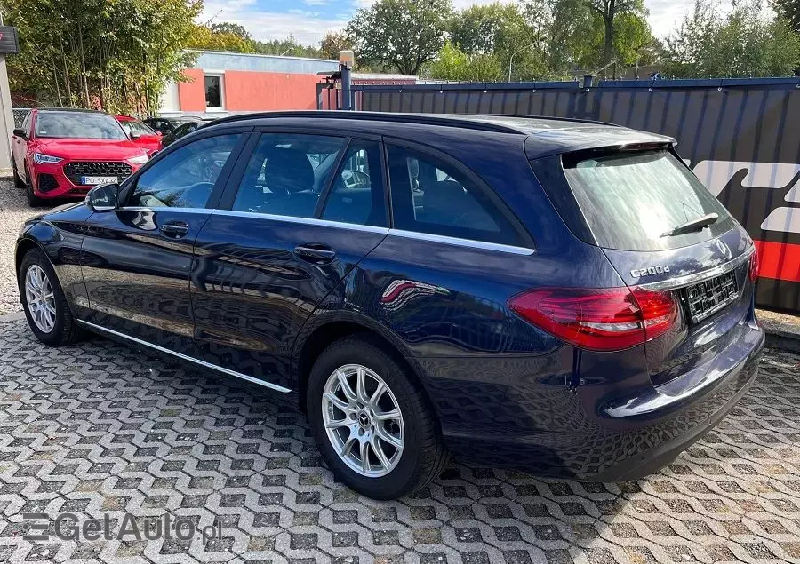 MERCEDES-BENZ Klasa C 200 d T 9G-TRONIC