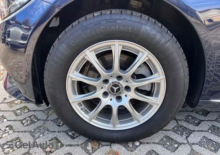 MERCEDES-BENZ Klasa C 200 d T 9G-TRONIC