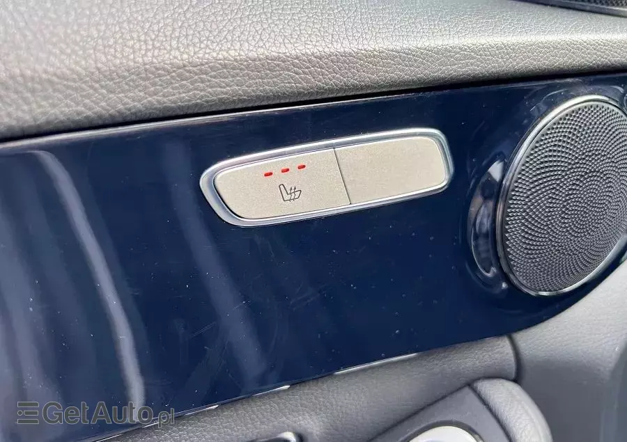 MERCEDES-BENZ Klasa C 200 d T 9G-TRONIC